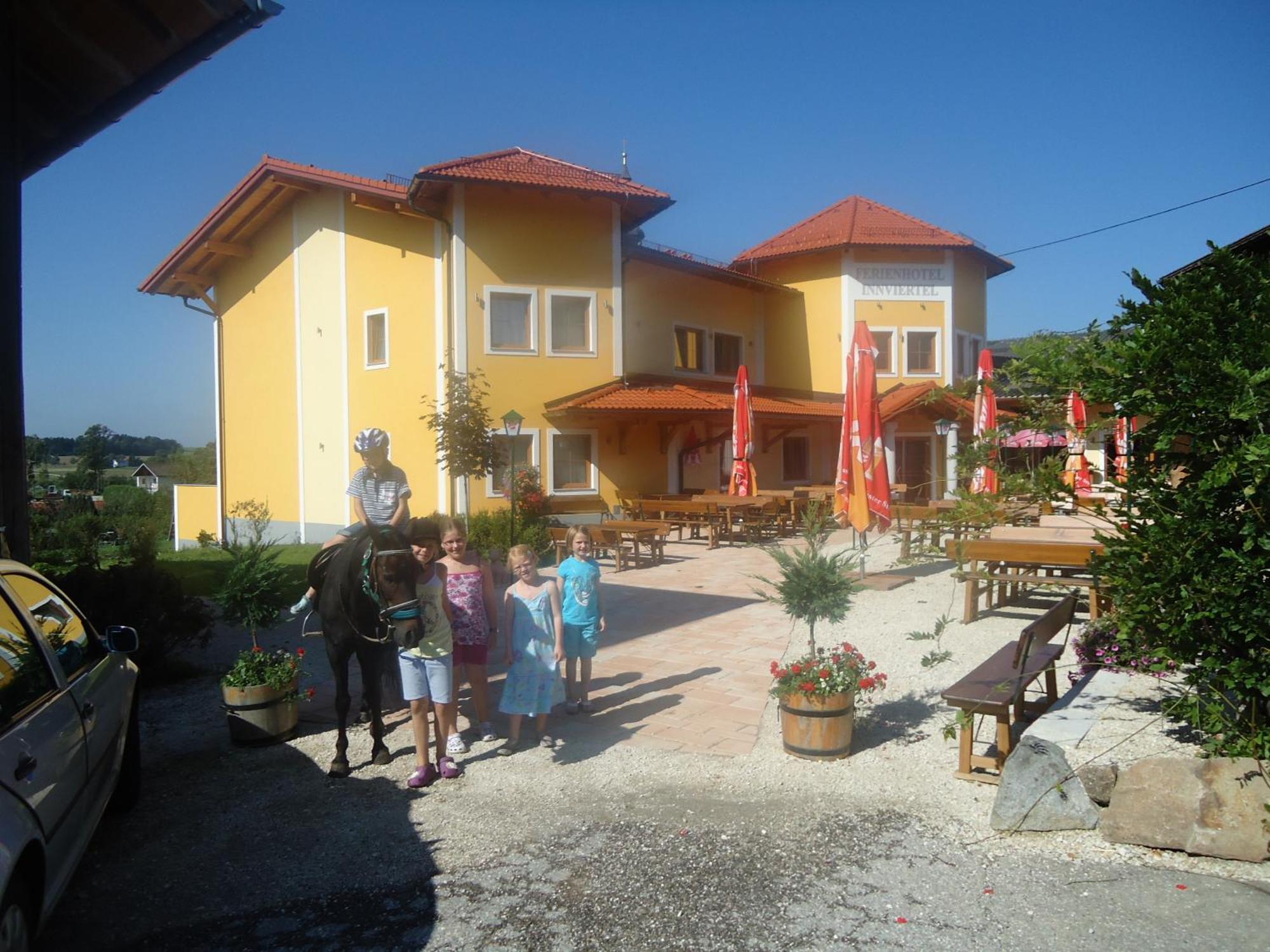 Ferienhotel Innviertel Kirchheim im Innkreis Dış mekan fotoğraf